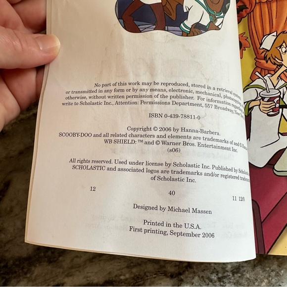 Scooby-Doo! Readers Series: The Haunted Halloween Party by Gail Herman (2006) - Picture 5 of 6